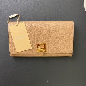 Michael Kors Bancroft Continental Wallet